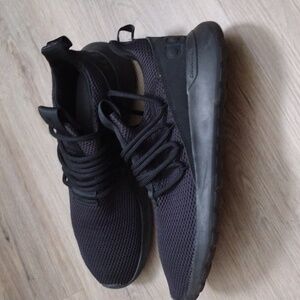 Addidas Cloud Foam Black Size 10 , Make Offer